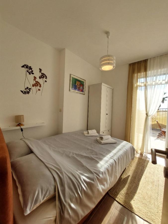 Apartments Maris Vranjic Bagian luar foto